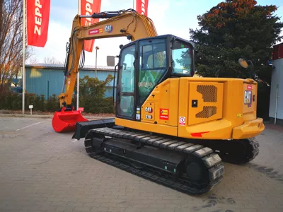 468090