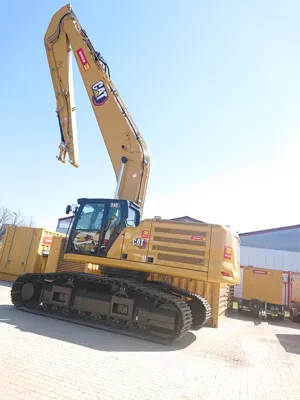 468107