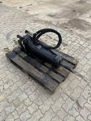 76349