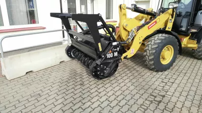 468245