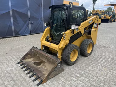 87072