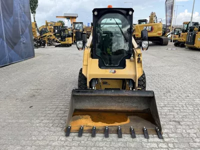 87074
