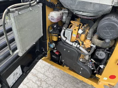 87074
