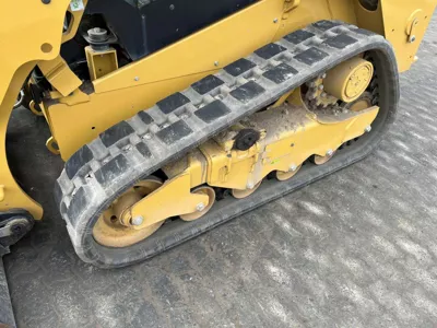 76390