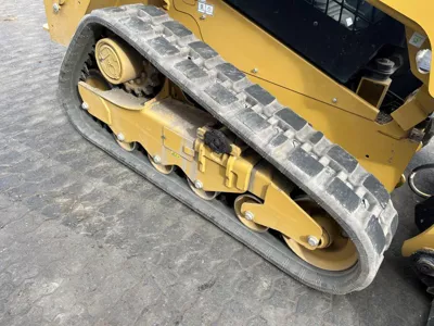 76390