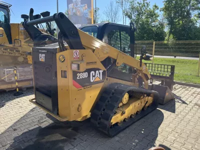 87041