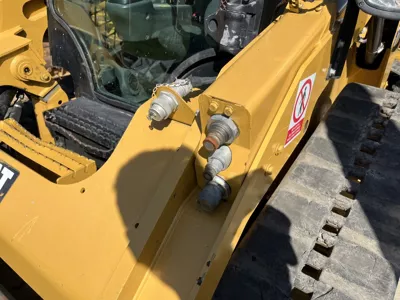 87041