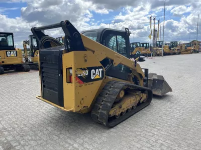87042