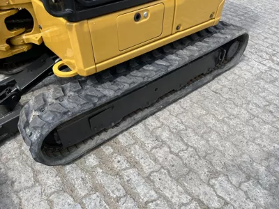 87071
