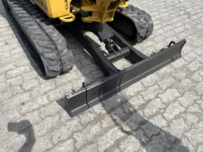 87071