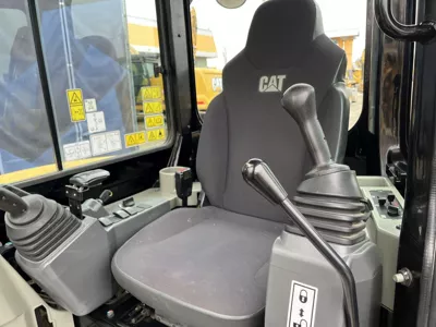 76363