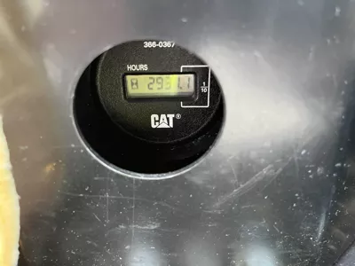 76376