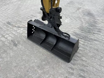 80175