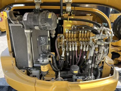 87048