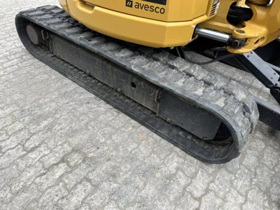 87049