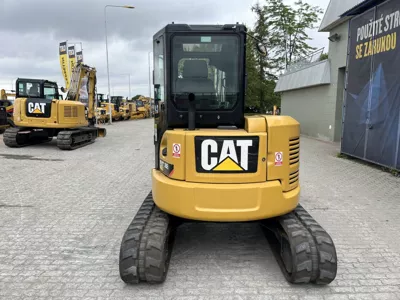 87046