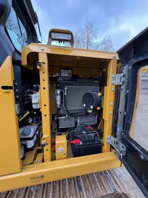 76405