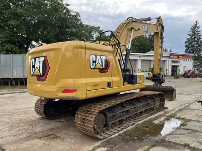 87087