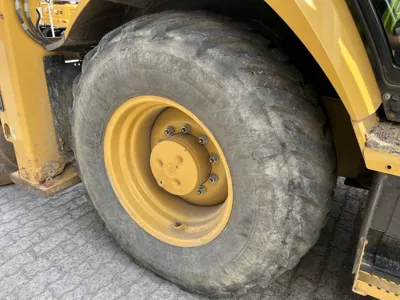84783