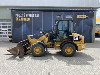 Cat 907M