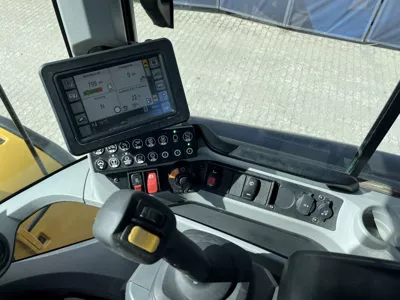 84782