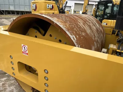 87099