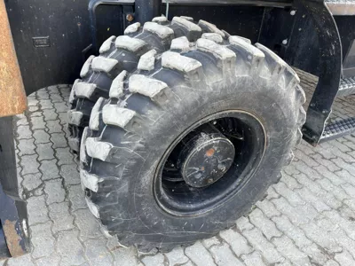 76378