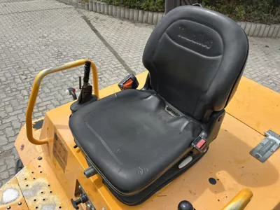 84853