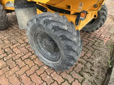 84818