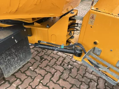 84818
