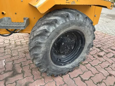 84819