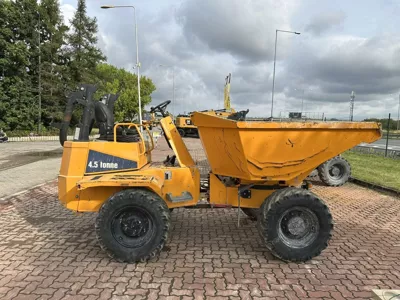Thwaites MACH443