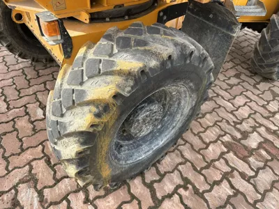 84817