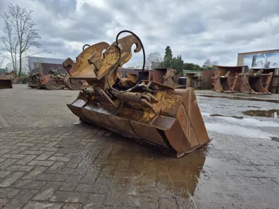 76419